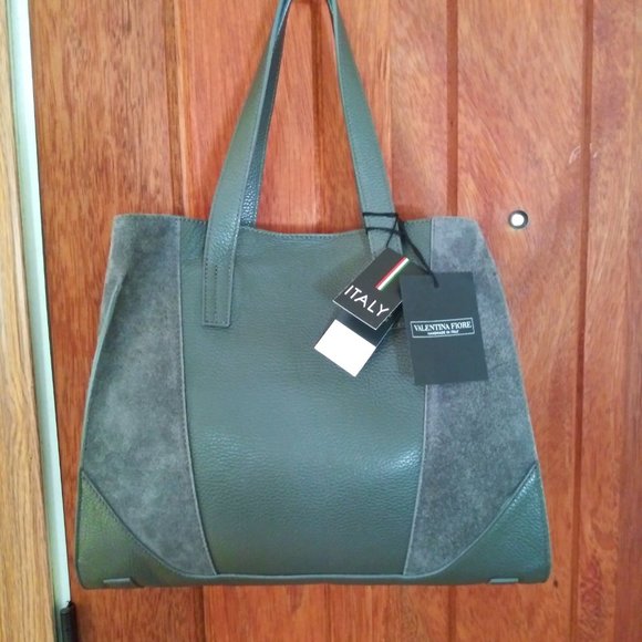 ***FINAL SALE*** Authentic Valentina Fiore Italian Leather Tote - Picture 4 of 16